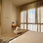 Travel Habitat Santo Domingo Loft * فالنسيا