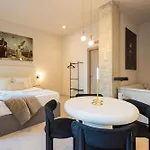 Apartment Loft - B 1-6 Smart Access & Urban Calm Valencia