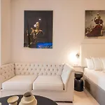 Apartment Loft - B 1-6 Smart Access & Urban Calm *