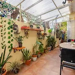 Oasis Epifito Urbano Botanical Wellness Oasis Near Of Arts & Sciencies