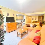 Lopimar Aurora Apartamento *