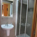 ホスタル アバストス