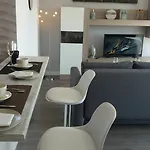 شقة Apartmentsuitespain Atic Panoramic *