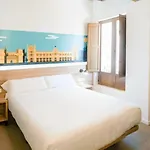 Original Domino House Gæstehus 4*