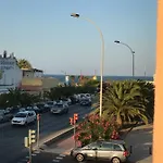Apartamento Laura Sea View *