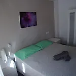 La Casita De Pepe - Piso Compartido * Valenza