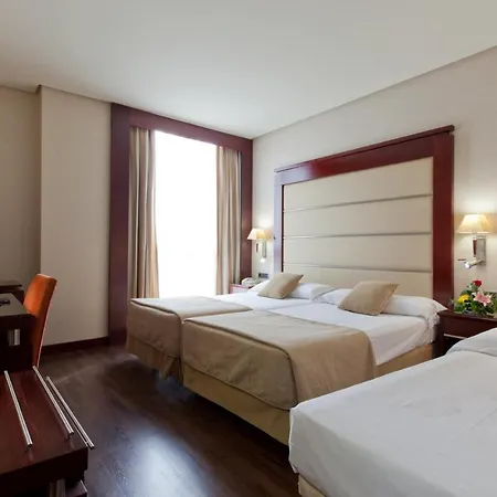 Center Hotel