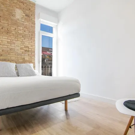 Bonitas Con Ladrillo Vista Y Balcon Проживание в семье Валенсия