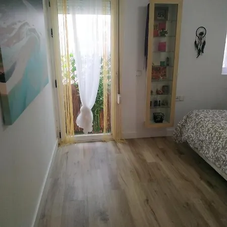 Apartamento Cerca De La Playa Y De La Ciudad فالنسيا