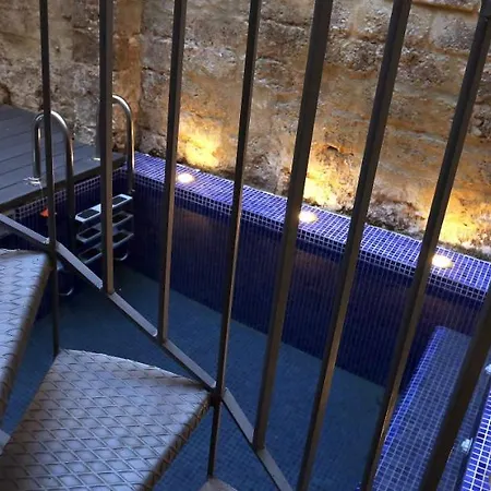 Loft Independiente Con Piscina Compartida En Centro De Apartment