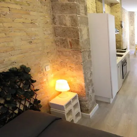 Loft Independiente Con Piscina Compartida En Centro De Apartment Valencia