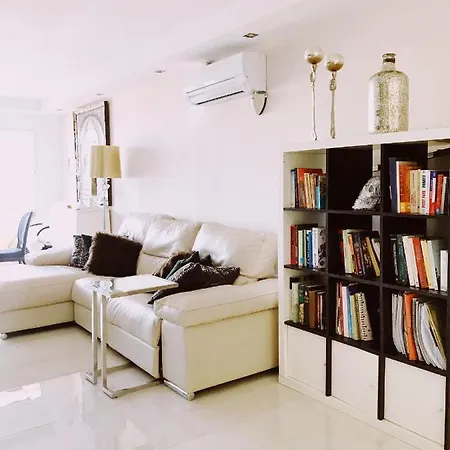 The White Apartment: Luxury, And Design *