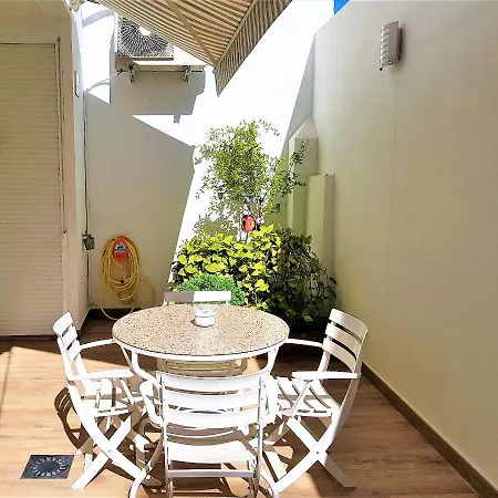 Διαμέρισμα Flats Piera Center