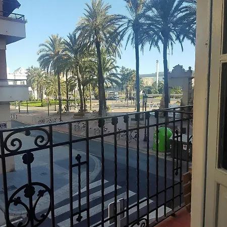 アパート Con Vistas A La Marina Real