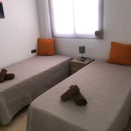 Апартаменты Calle Mora De Rubielos With Free Private Underground Parking *