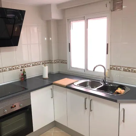 Apartment Calle Mora De Rubielos With Free Private Underground Parking Valencia