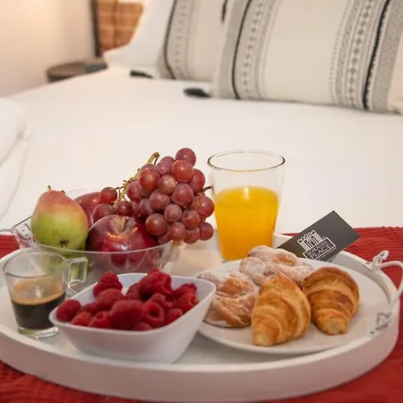 Soraya's Place - Chopin 2 *