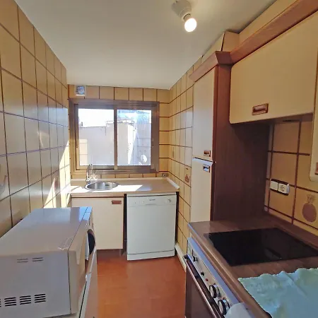 Sunny With Fantastic Terrace Views! Apartment *