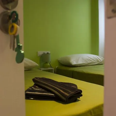Colors Guest house *