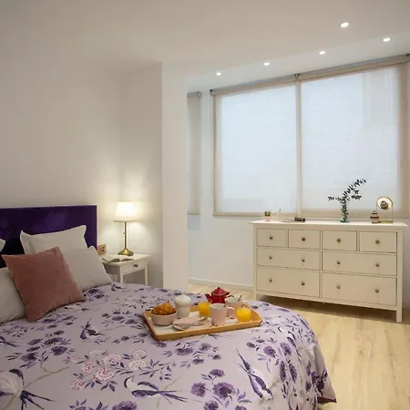Singularstays Casa Bauset Apartman