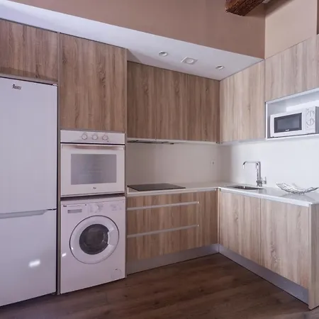 San Miguel, Luxury Apartments. * バレンシア