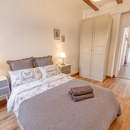 Beams & Bricks * 瓦伦西亚