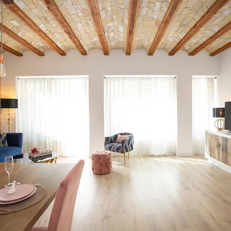 Apartman Singularstays Casa Bauset *
