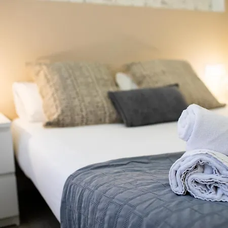 شقة Florit Flats - Cabanyal 3 Bedroom Wifi Ac Terrace Penthouse *