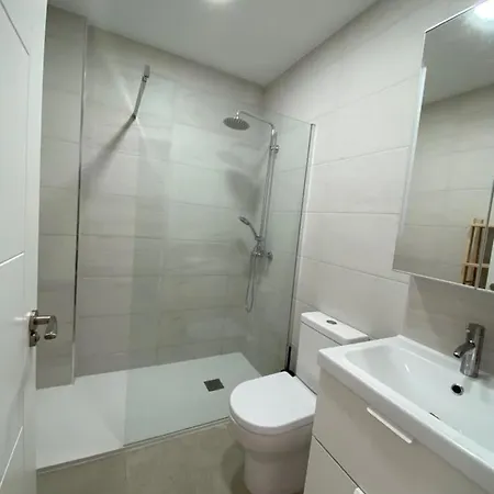 Casa Quintero Playa Cabanal * Валенсия