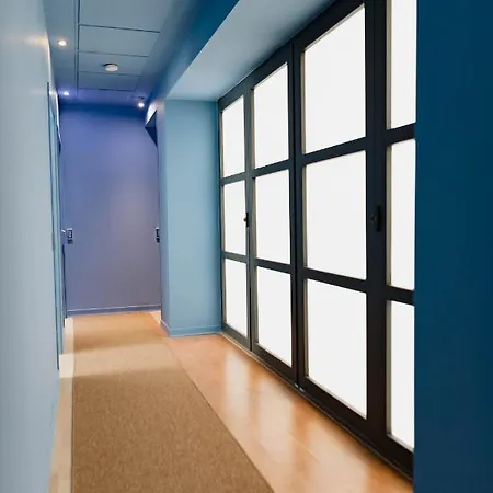 The Little Corner Nocleg ze śniadaniem