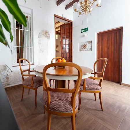 Family Artpartment *