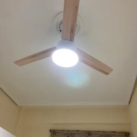 Apartamento A 100 Metros De La Playa Malvarrosa * Valence