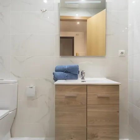 Exclusivos Lofts En Plaza Del Ayuntamiento 公寓
