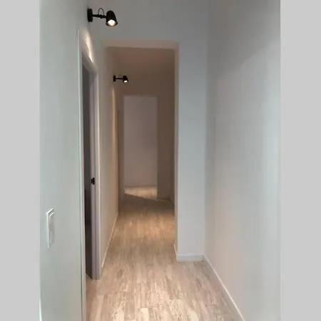 Mossen Flat Patraix *