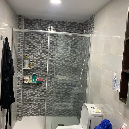 Con Cama Individual, Piso Compartido En Avenida Blasco Ibanez 발렌시아