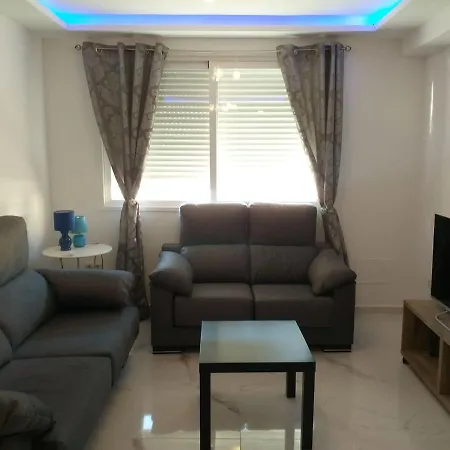 Lovely Three Valence