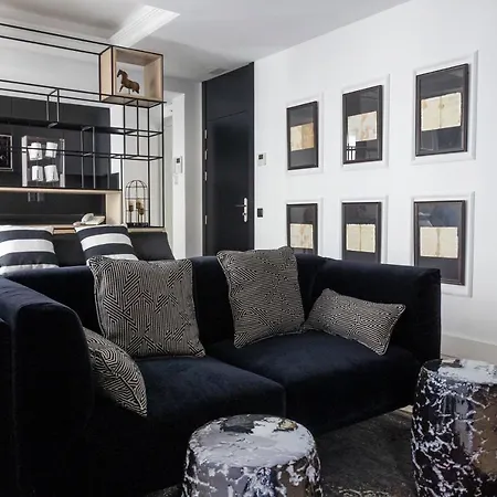 Vlc Townsquare Suites *