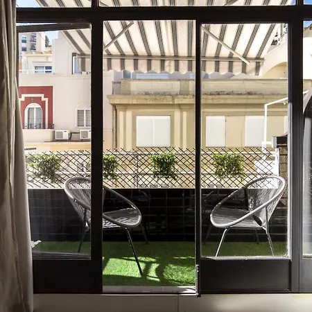 Hall Market Apartment