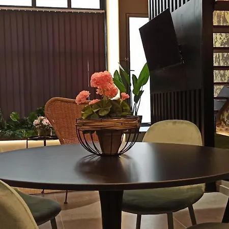 דירה Encantador Loft A Un Paso Del Rio Turia ולנסיה