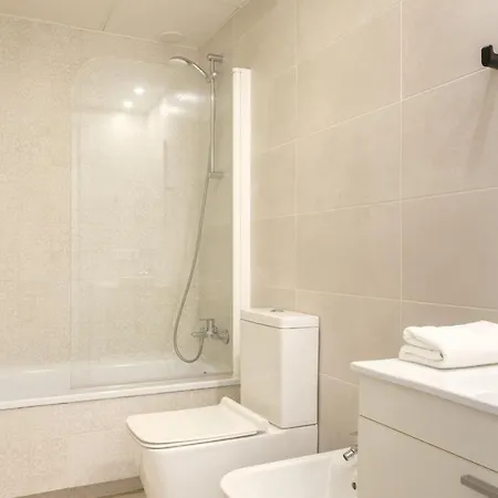 Apartamento Spacious Penthouse With Private Terrace