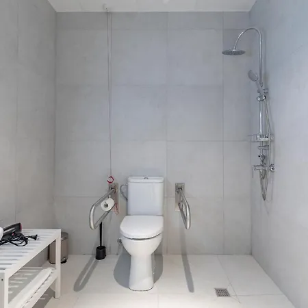 Sunny,private Terrace,wheelchair Access