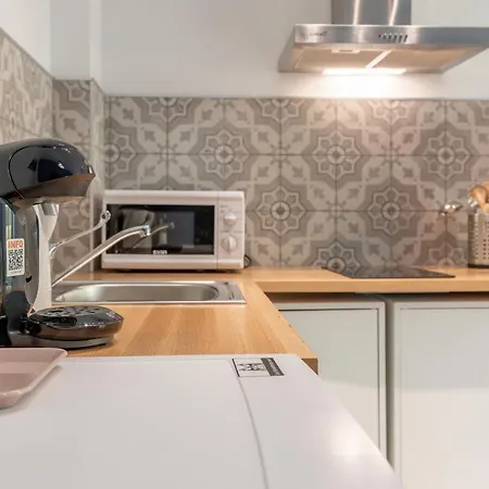 Sunny,private Terrace,wheelchair Access Aparthotel Valenza