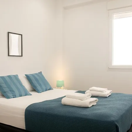 Bright, Brand New & Very Comfortable