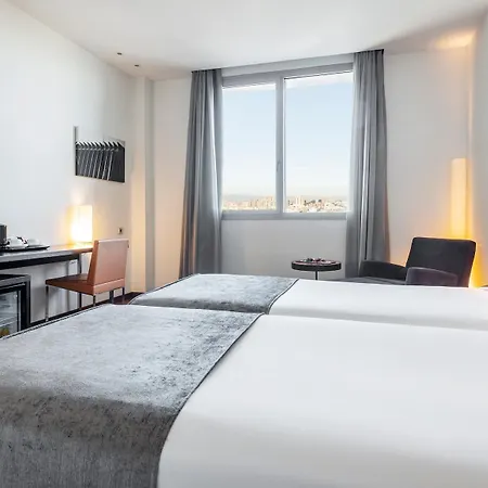 Ilunion Aqua 4 Hotel 4*