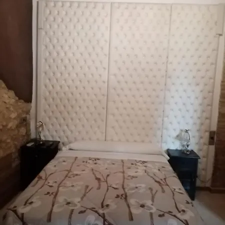 乐特莱特百斯威特旅馆 3*