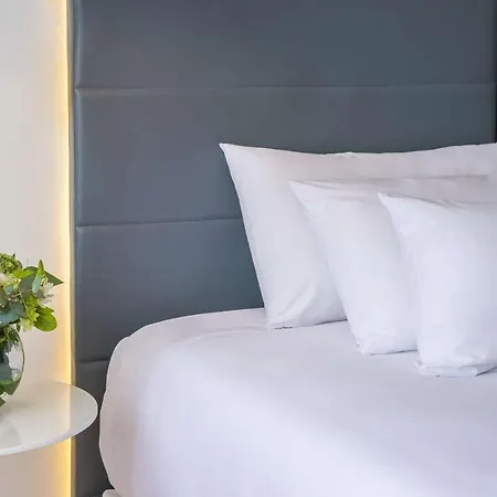 Nh Ciudad De Hotel 3*