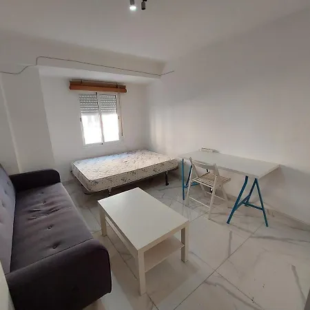 Apartment Near The Sea