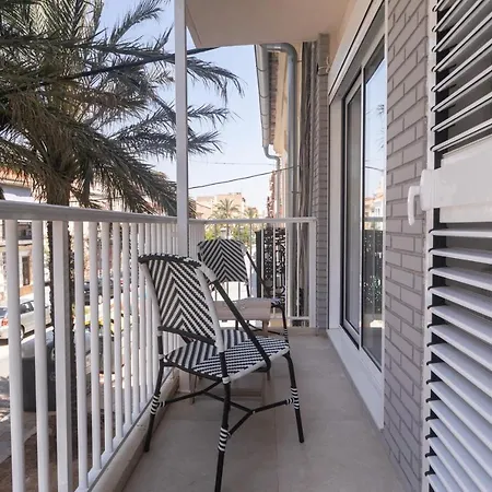 Reinapart アパート *