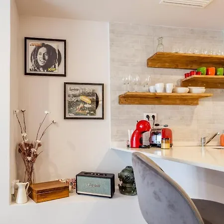 Апартаменты Wonderful In The Heart Of Валенсия