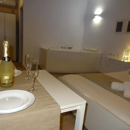 Cozy - Bañera Hidromasaje Pensión